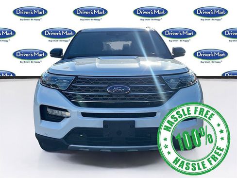 Used 2021 Ford Explorer King Ranch w/ Premium Technology Package image 2