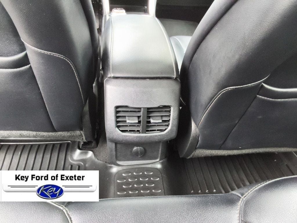 Used 2019 Ford Fusion SEL FWD image 21