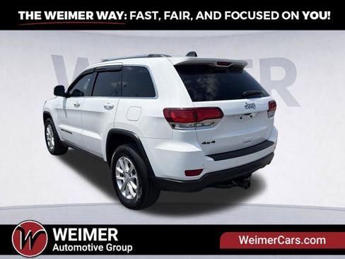 Used 2021 Jeep Grand Cherokee Laredo AWD/4WD image 3