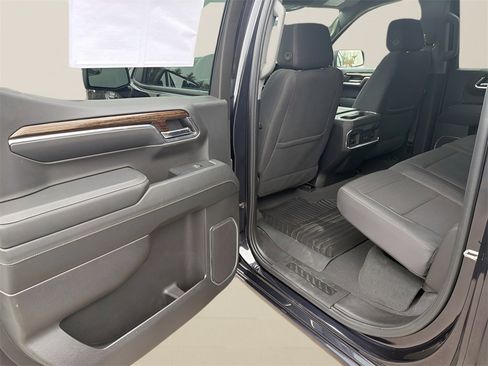 Used 2023 GMC Sierra 1500 Elevation image 21