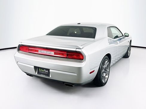 Used 2012 Dodge Challenger R/T image 9