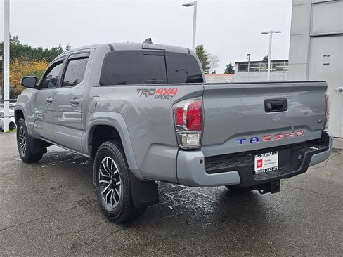 Certified 2021 Toyota Tacoma TRD Sport image 5