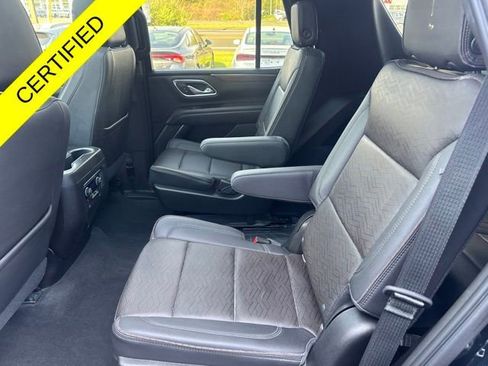 Used 2021 Chevrolet Tahoe High Country w/ Premium Package AWD/4WD image 16