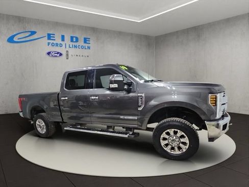 Used 2018 Ford F250 Lariat w/ Chrome Package AWD/4WD image 7