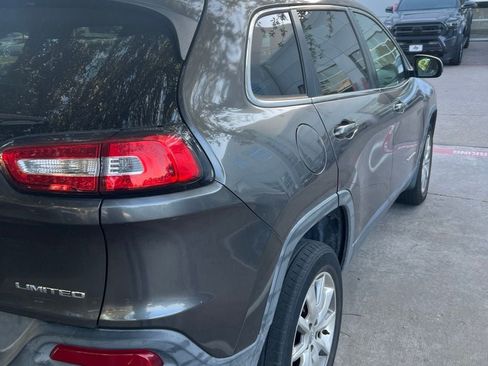Used 2014 Jeep Cherokee Limited AWD/4WD image 3