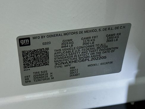 Used 2023 Chevrolet Equinox LS w/ LS Convenience Package FWD image 12