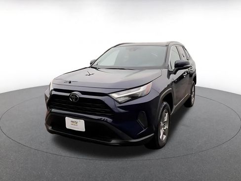 Used 2025 Toyota RAV4 XLE image 7