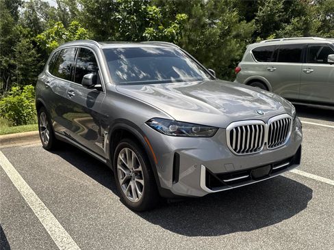 Used 2026 BMW X5 sDrive40i w/ Premium Package RWD image 2
