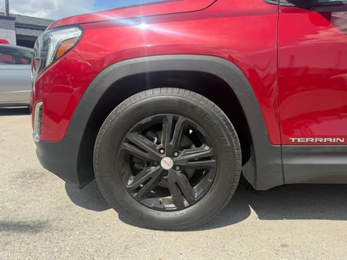 Used 2018 GMC Terrain SLE w/ Driver Convenience Package FWD image 25