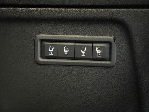 New 2026 Jeep Grand Wagoneer L 4WD image 10