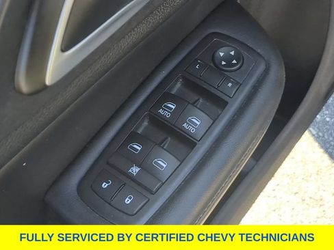 Used 2016 Chrysler 200 Limited FWD image 22