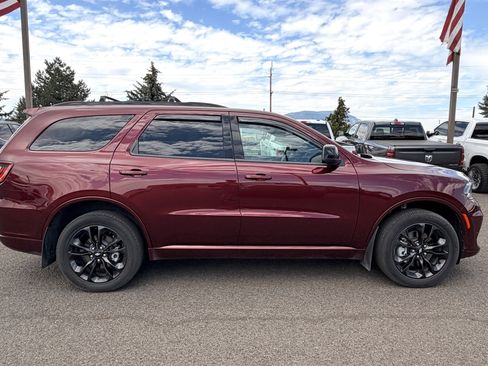 Used 2025 Dodge Durango GT w/ Blacktop Package AWD/4WD image 8