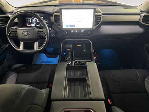 Used 2024 Toyota Tundra Limited w/ Power Package AWD/4WD image 17