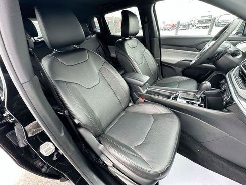 Certified 2023 Jeep Compass Latitude image 25