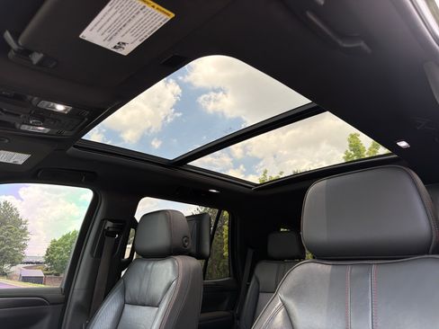 Used 2021 Chevrolet Tahoe RST w/ Luxury Package AWD/4WD image 68