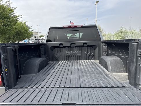 Used 2021 GMC Sierra 1500 AT4 w/ AT4 Value Package AWD/4WD image 25