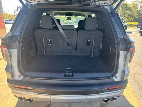 Certified 2025 Chevrolet Traverse LT image 19