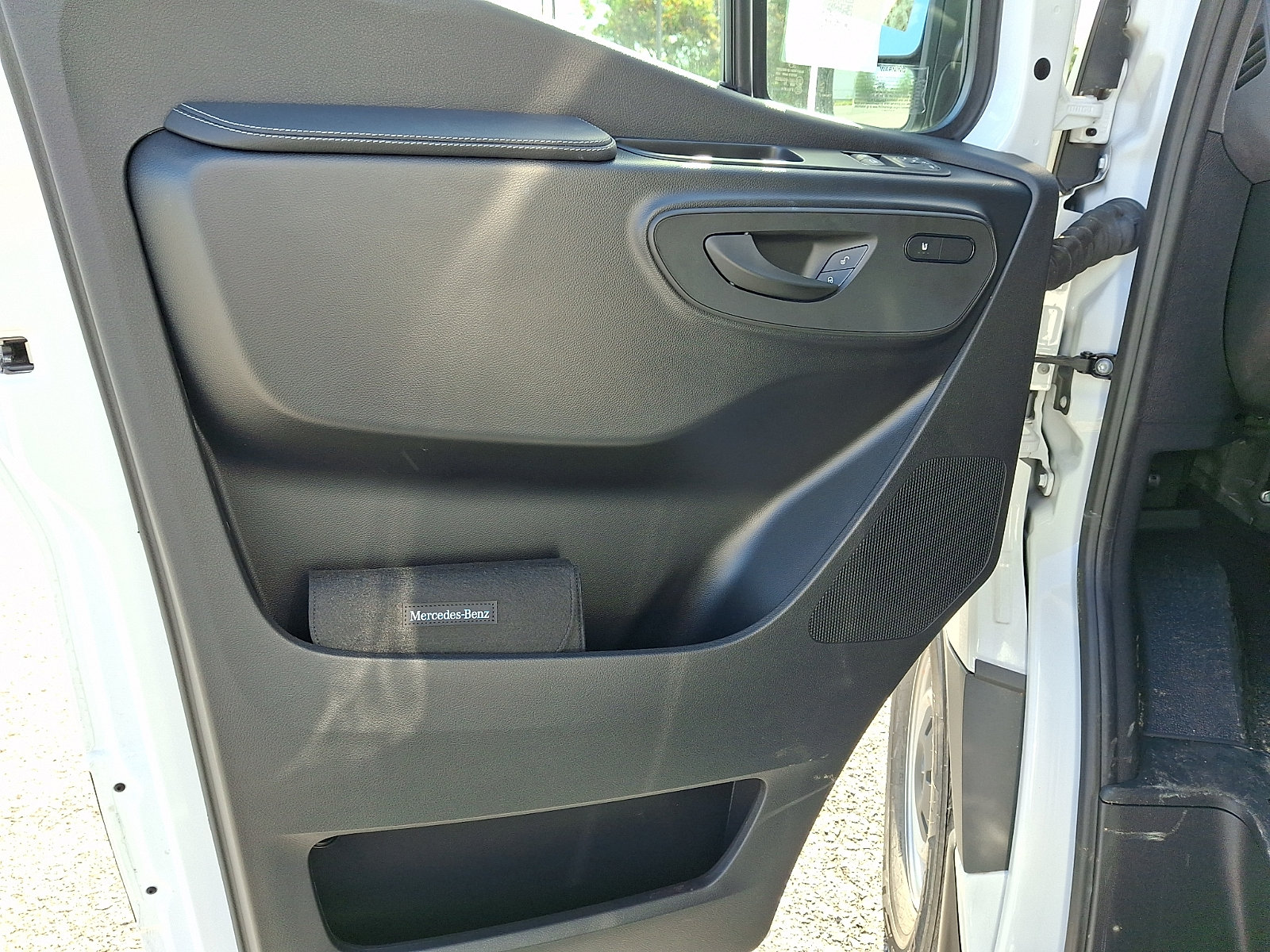 New 2026 Mercedes-Benz Sprinter 2500 image 11