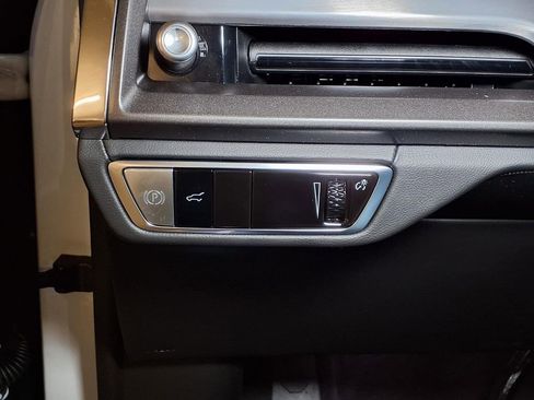 New 2026 Cadillac Vistiq Sport AWD/4WD image 17