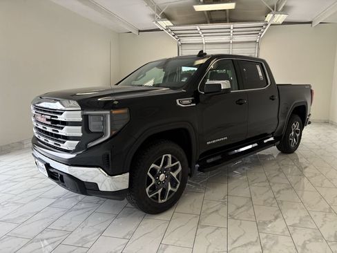 New 2026 GMC Sierra 1500 SLE w/ Preferred Package AWD/4WD image 4