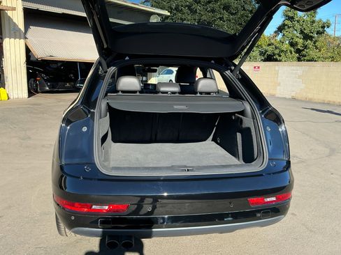 Used 2018 Audi Q3 2.0T Premium w/ Convenience Package image 26