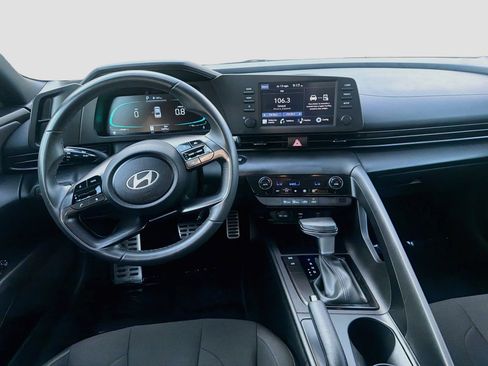 Used 2025 Hyundai Elantra Sport w/ Cargo Package FWD image 18