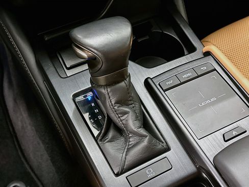 Used 2022 Lexus ES 350 w/ Premium Package FWD image 25