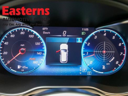 Used 2022 Mercedes-Benz GLC 300 4MATIC w/ Premium Package Lite image 18