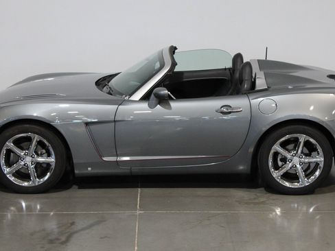 Used 2007 Saturn Sky w/ Premium Trim Pkg image 12