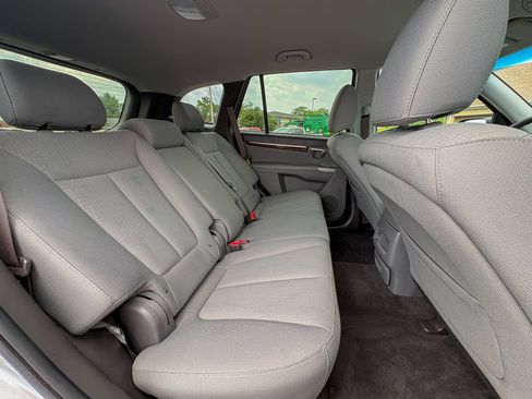 Used 2012 Hyundai Santa Fe GLS FWD image 26