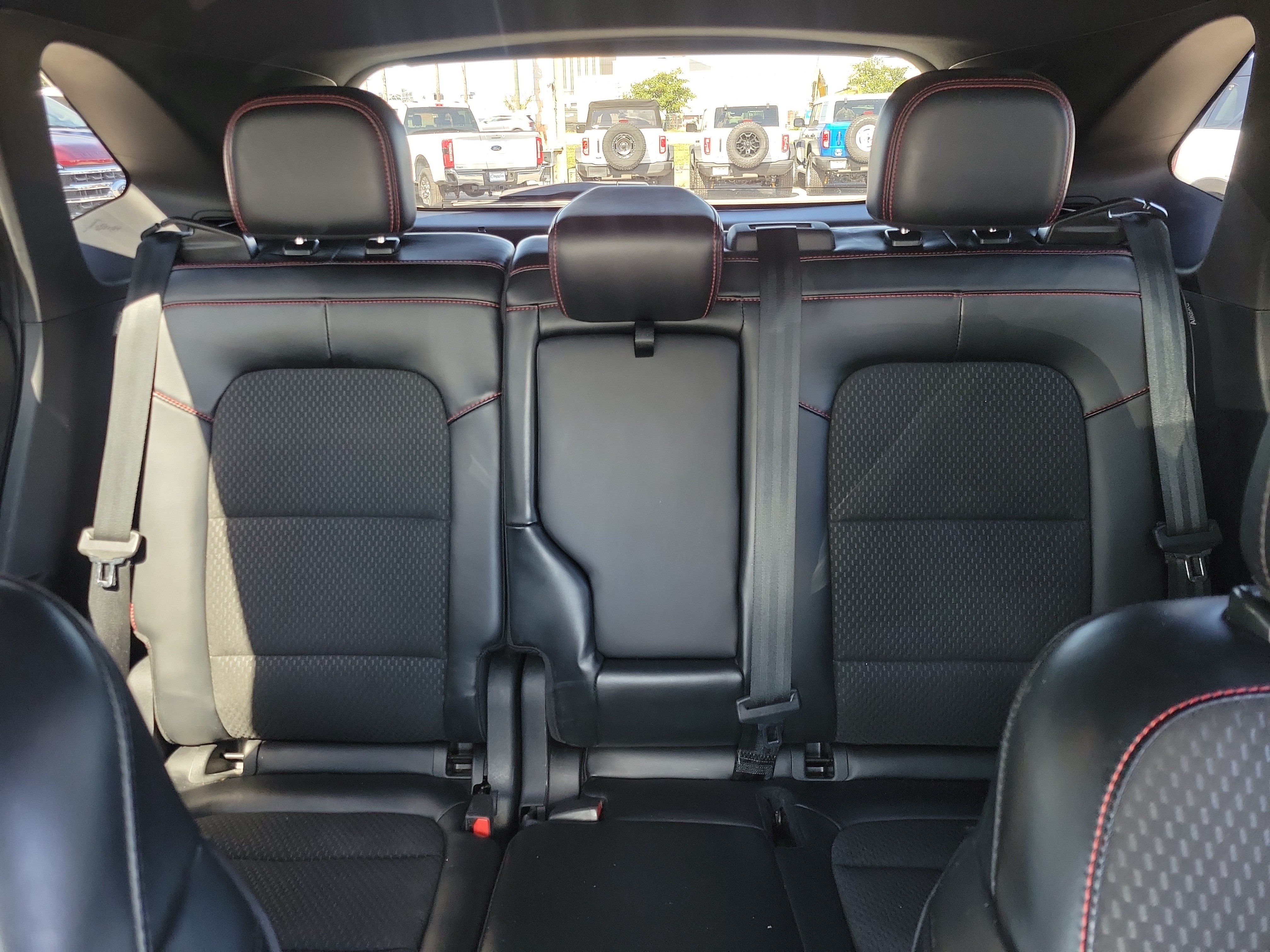 Used 2024 Ford Escape ST-Line FWD image 11