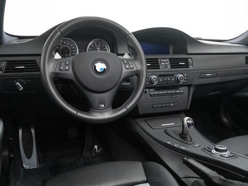 Used 2011 BMW M3 Sedan RWD image 17