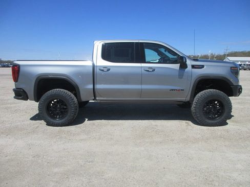 New 2026 GMC Sierra 1500 AT4X AWD/4WD image 3
