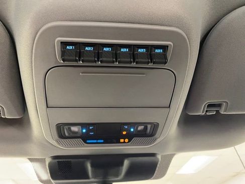 New 2025 Ford F350 XL w/ XL Chrome Package image 18