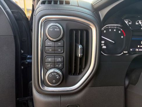 Used 2021 GMC Sierra 1500 Elevation w/ X31 Off-Road Package AWD/4WD image 5