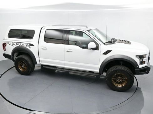 Used 2018 Ford F150 Raptor w/ Equipment Group 802A Luxury AWD/4WD image 46