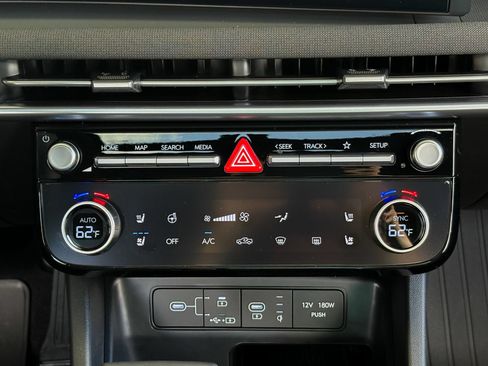 Used 2026 Hyundai Santa Cruz Limited AWD/4WD image 17