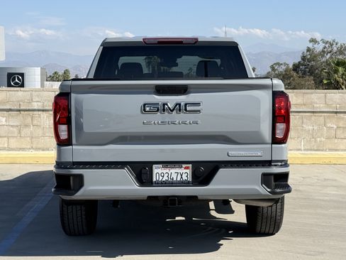 Used 2024 GMC Sierra 1500 Elevation w/ LPO, Elevation Black Package image 10
