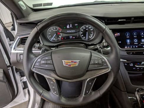 Used 2021 Cadillac XT5 Sportv w/ LPO, Floor Liner Package AWD/4WD image 18