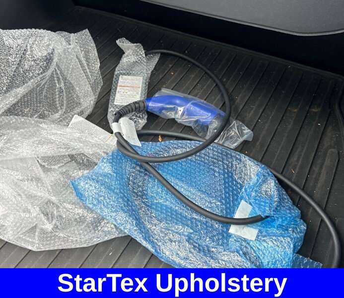 Used 2023 Subaru Solterra AWD image 12
