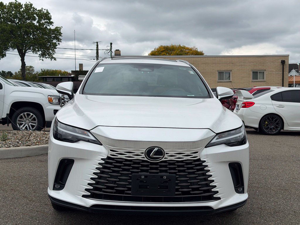 Used 2024 Lexus RX 350 Premium w/ Accessory Package (Z1) AWD/4WD image 8