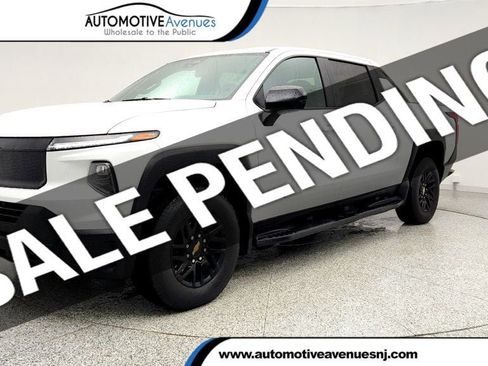 Used 2024 Chevrolet Silverado EV W/T image 1