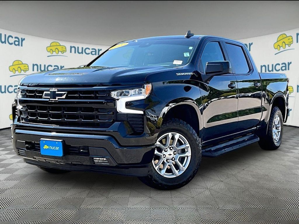 Used 2022 Chevrolet Silverado 1500 RST w/ Protection Package AWD/4WD image 3
