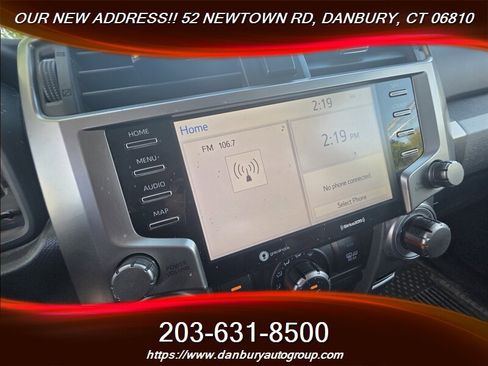 Used 2020 Toyota 4Runner SR5 AWD/4WD image 16