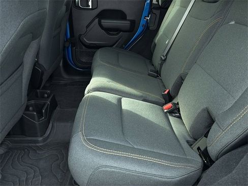 Used 2024 Jeep Wrangler Willys image 22