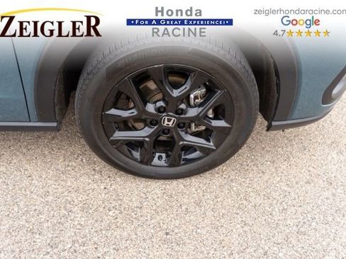 Used 2025 Honda HR-V Sport image 9