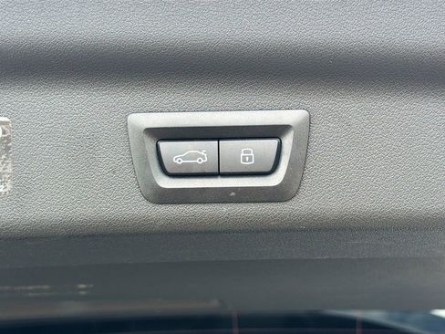 Certified 2025 BMW X1 xDrive28i image 14