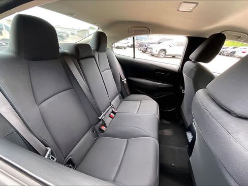 Used 2024 Toyota Corolla LE image 19