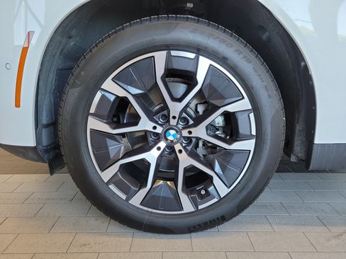 Used 2025 BMW X3 xDrive30i w/ Convenience Package AWD/4WD image 12