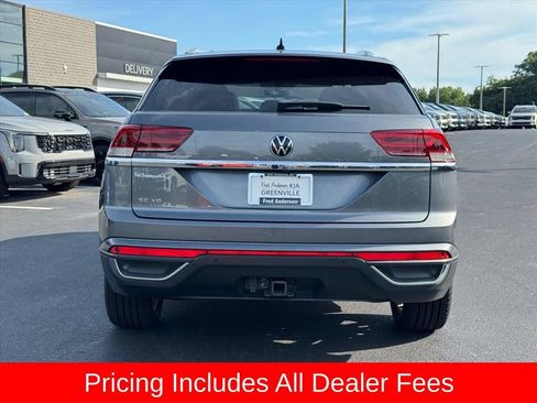 Used 2023 Volkswagen Atlas Cross Sport SE FWD image 4